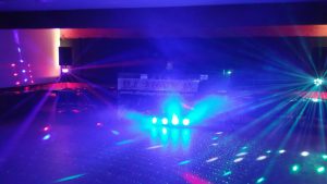 Lichteffekte - Technik - Musik - Party | DJ TONY P