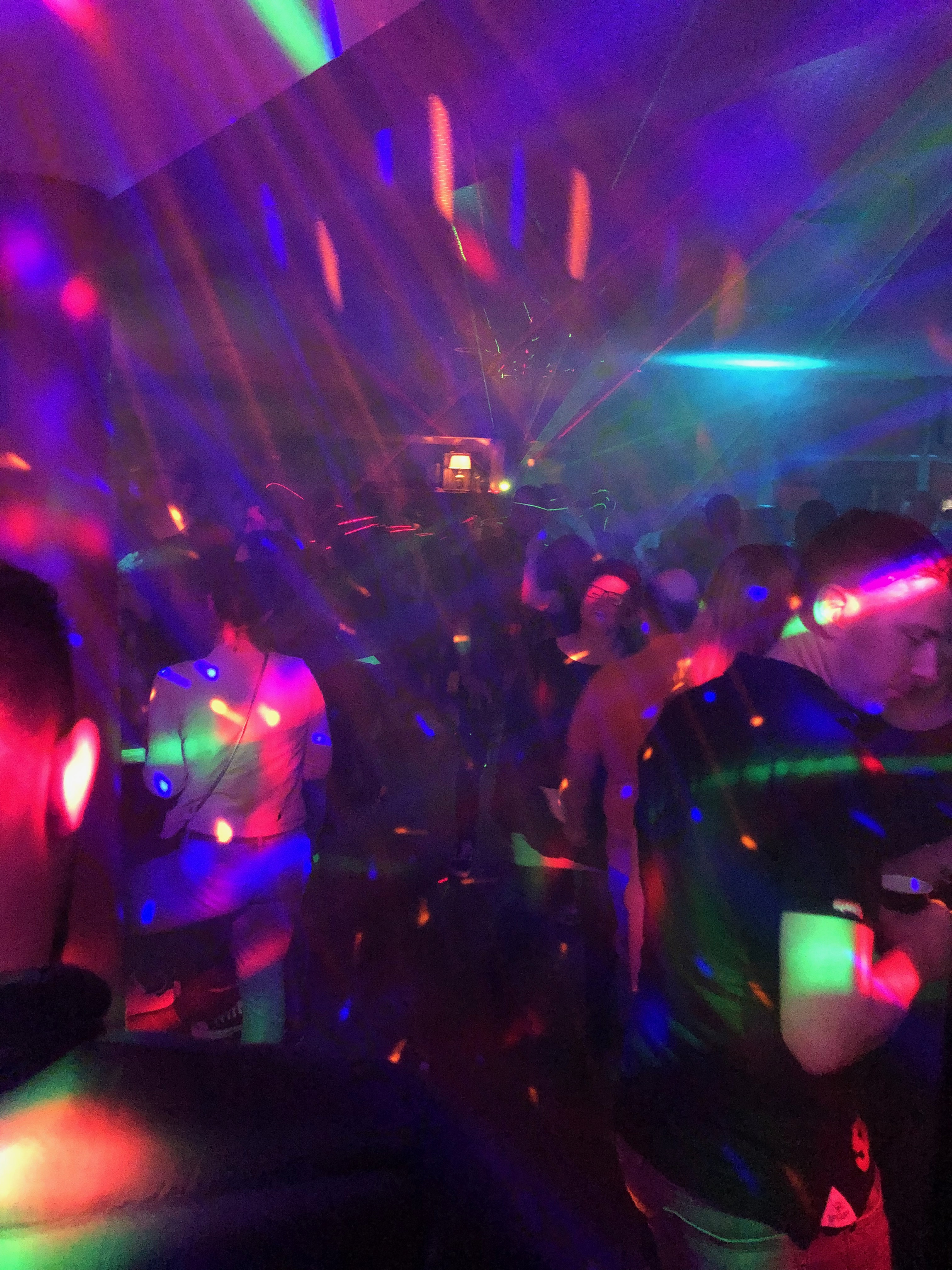 Music - Light - Dance - Party | DJ TONY P